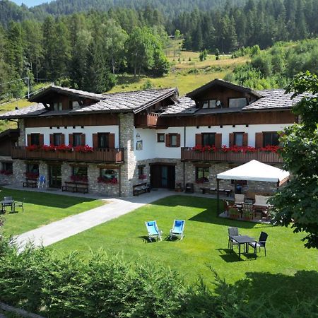 Le Reve Bed and Breakfast Courmayeur Eksteriør billede