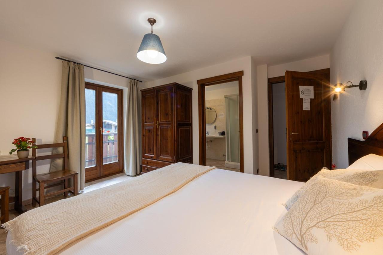 Le Reve Bed and Breakfast Courmayeur Eksteriør billede