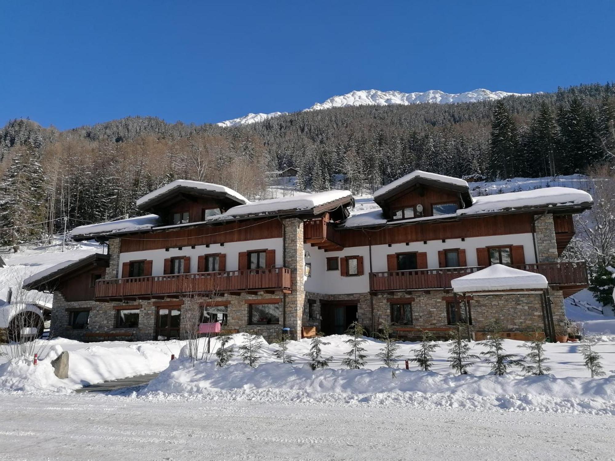 Le Reve Bed and Breakfast Courmayeur Eksteriør billede